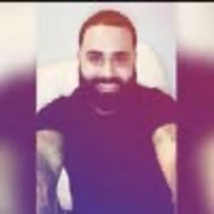 Meet your Posher, Emmanuel